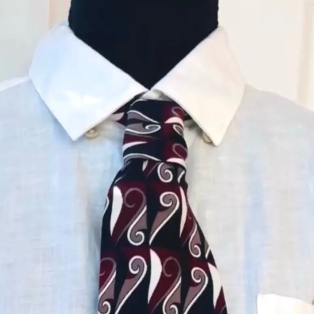 GEORGE MACHADO ~ Black, White, Burgundy Paisley Neck Tie Italian Silk